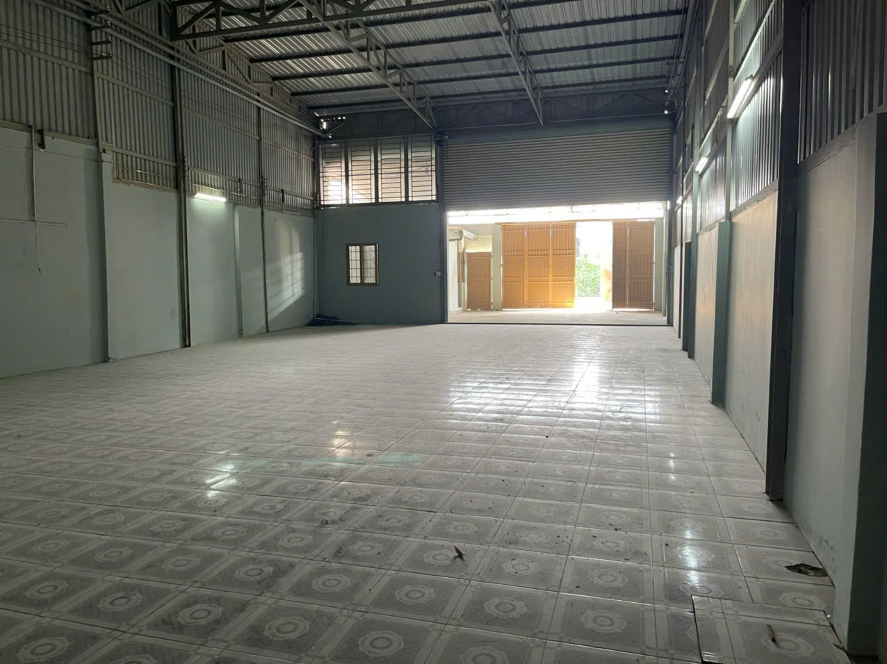 Bán nhà mặt tiền Đặng Thúc Vịnh, Đông Thạnh, Hóc Môn, 535m2, sổ hồng, giá 18.3 tỷ. LH: 0961725738 16017641