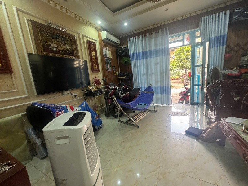 Bán nhà đường số 53, Hiệp Bình Chánh, Thủ Đức, TP HCM. DT  51m2, 4 tầng, giá 5.93 tỷ, sổ hồng riêng. 16017651