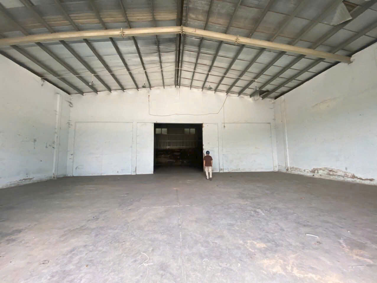 GIÁ CHỐT 35TR – XƯỞNG + SÂN 1.200M² - XUÂN THỚI SƠN - ĐƯỜNG 10M 16017731