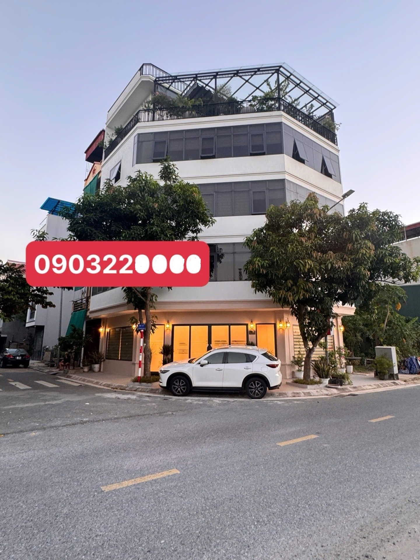 Mặt phố Viêt Hưng 3 mặt thoáng lô góc 33 tỷ 90m, thang máy 16017748