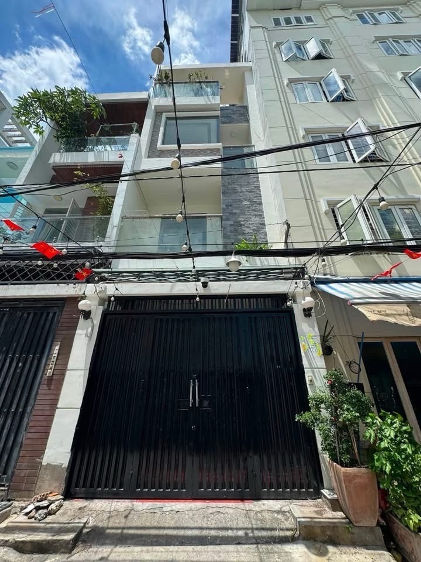 Bán nhà Quận 7 - Lâm Văn Bền 80m2 4tầng 4PN - Xe hơi đỗ cửa - dọn vào ở ngay, 12 tỷ 16017750