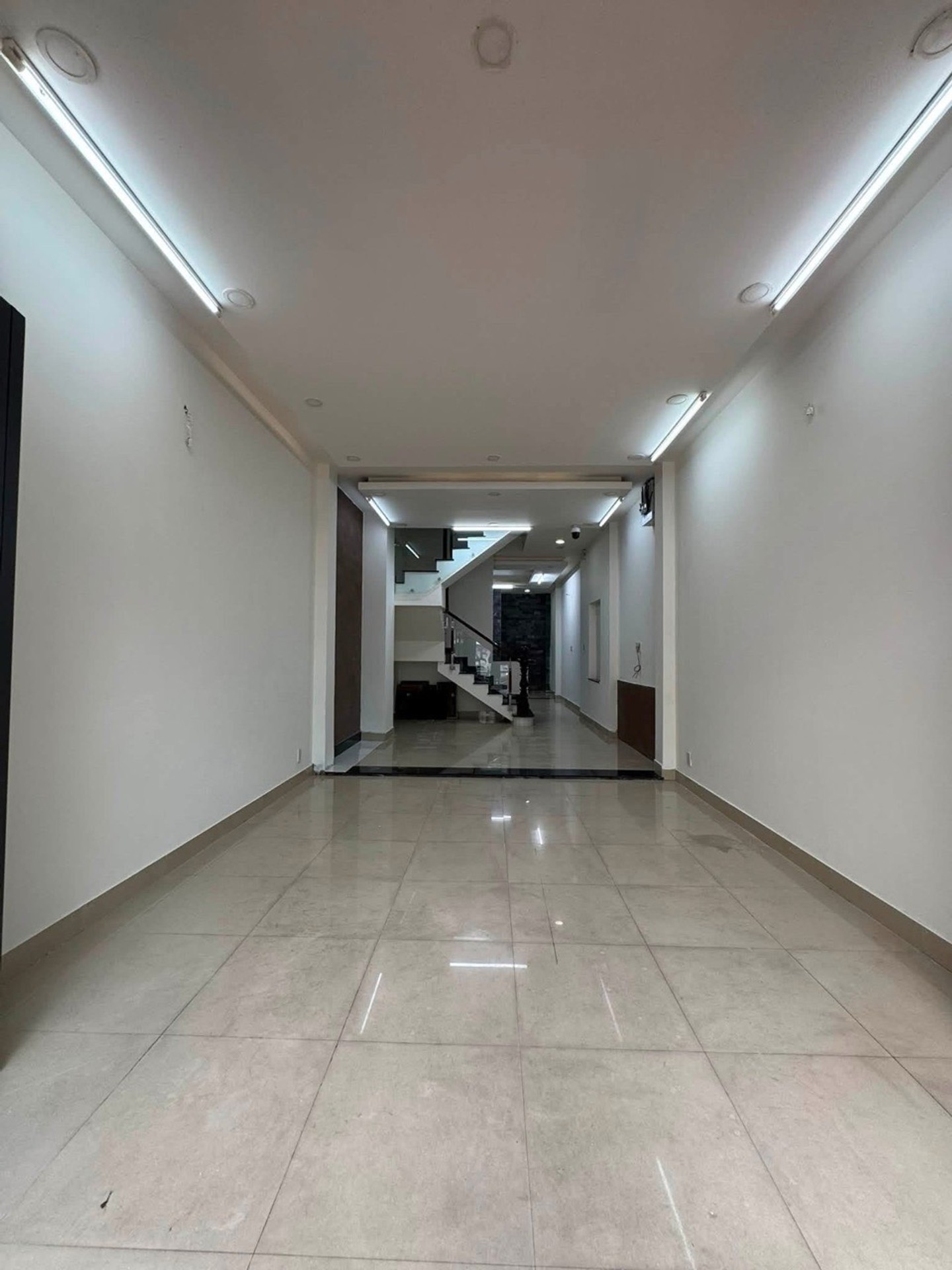 Bán nhà Quận 7 - Lâm Văn Bền 80m2 4tầng 4PN - Xe hơi đỗ cửa - dọn vào ở ngay, 12 tỷ 16017750