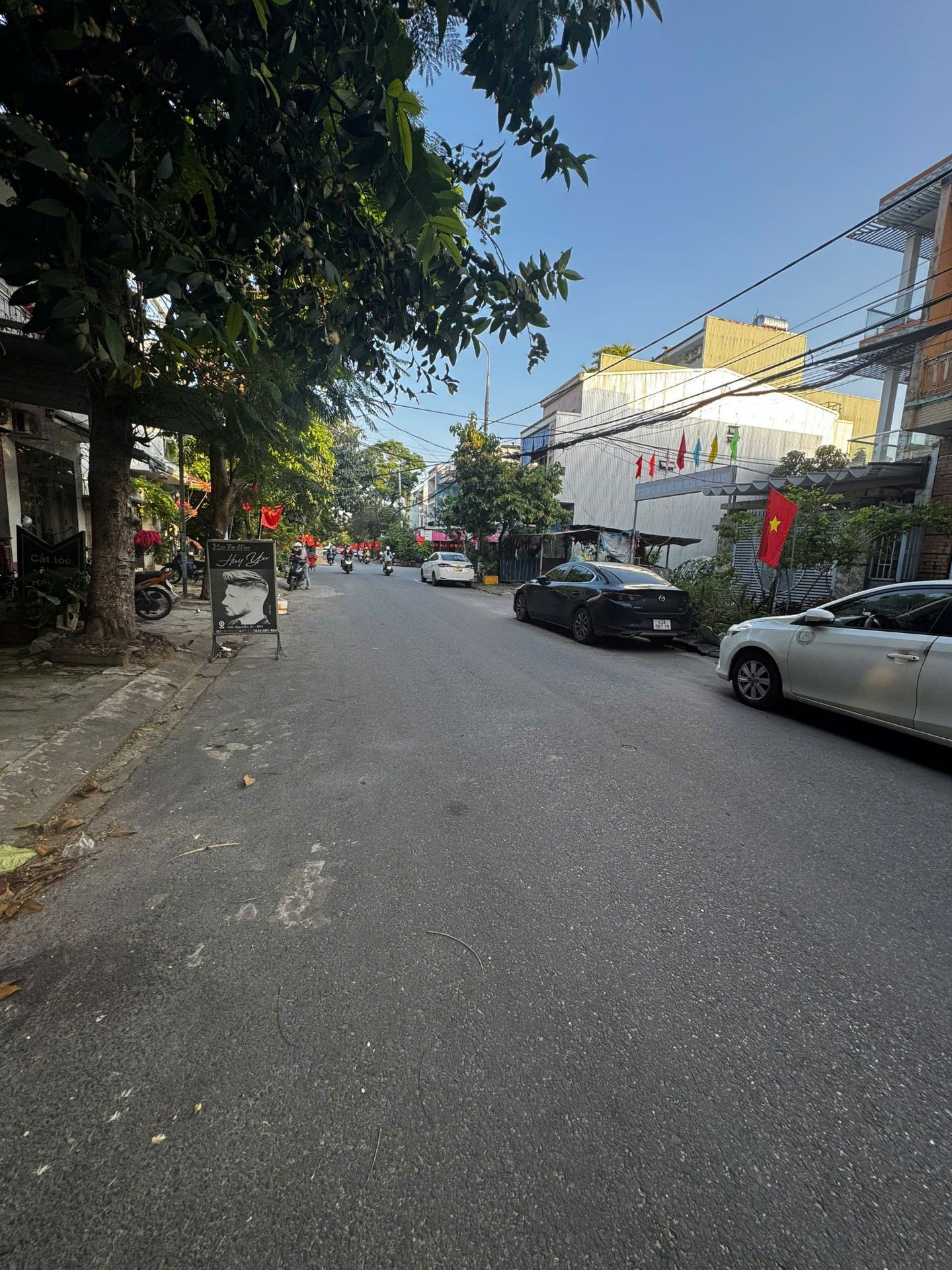 Bán tòa căn hộ mặt tiền Nguyễn Xí 125m², ngang 5m, giá 8,2 tỷ 16017769