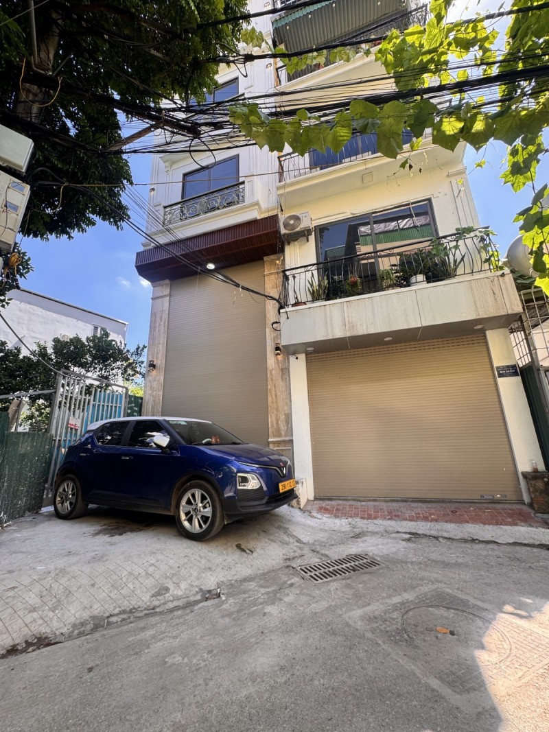 Bán nhà Bát Khối,Long Biên 7 tầng,56m,mt4m oto vào nhà nhỉnh 11 tỷ  16017774