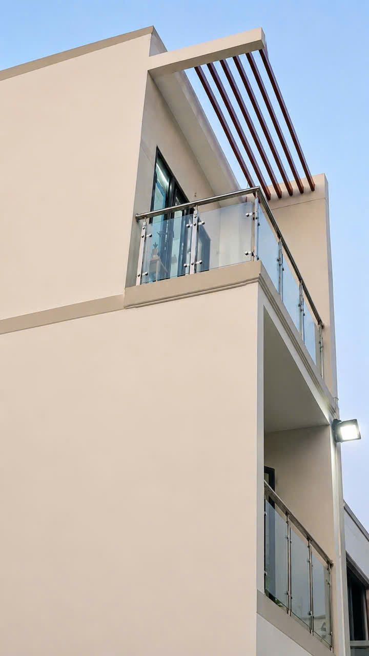 Bán nhà 3 tầng trung tâm Bến Tre cũ, cách Đại lộ Đồng Khởi 15m, giá 1,3 tỷ, cọc 600 triệu nhận nhà 16017814