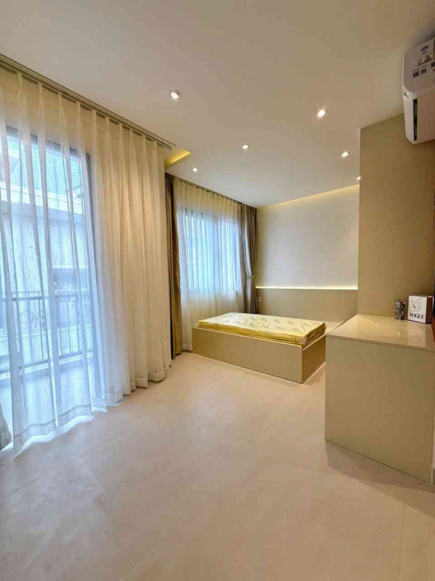 Bán nhà Quận 7 - Trần Xuân Soạn 87m2, CHDV 5 tầng Thang máy - Dòng tiền 66tr/tháng, 14.X Tỷ 16017824