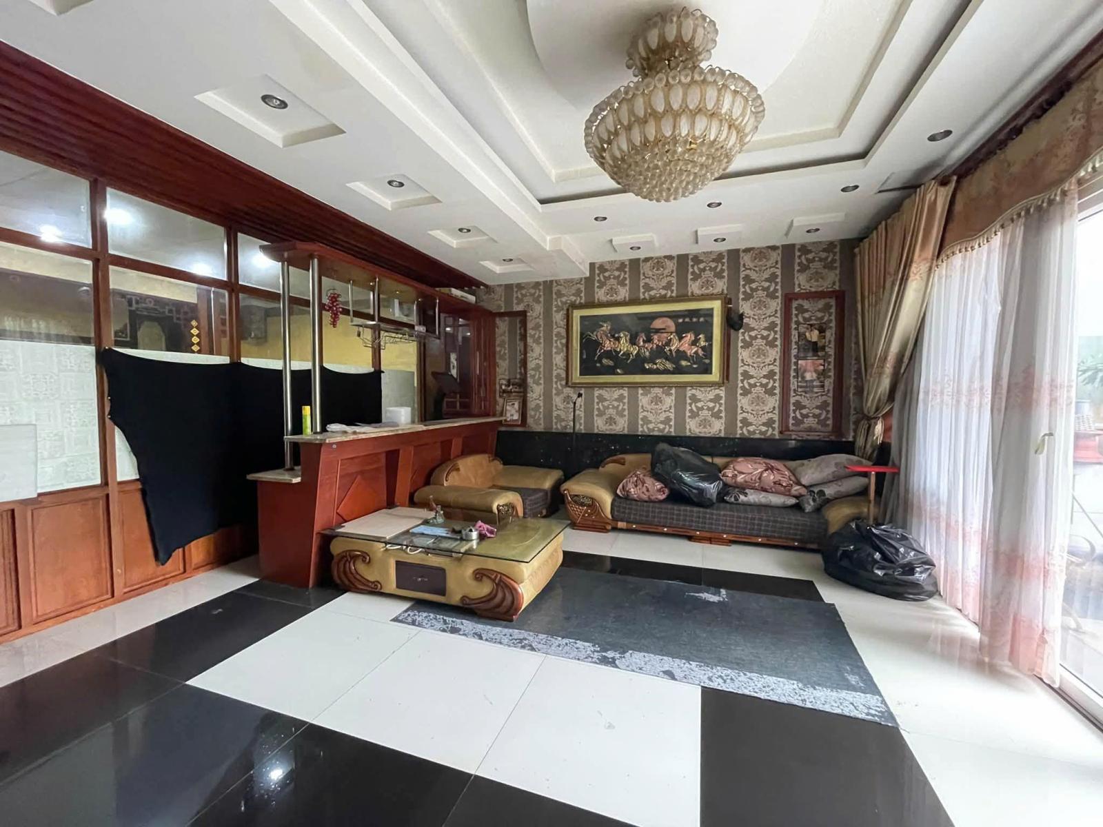 Bán nhà Mặt tiền Nguyễn Hữu Tiến - gần Tây Thạnh vào, 6,8x27m, 4 Tầng, 6PN, 25,9 Tỷ. 16017841