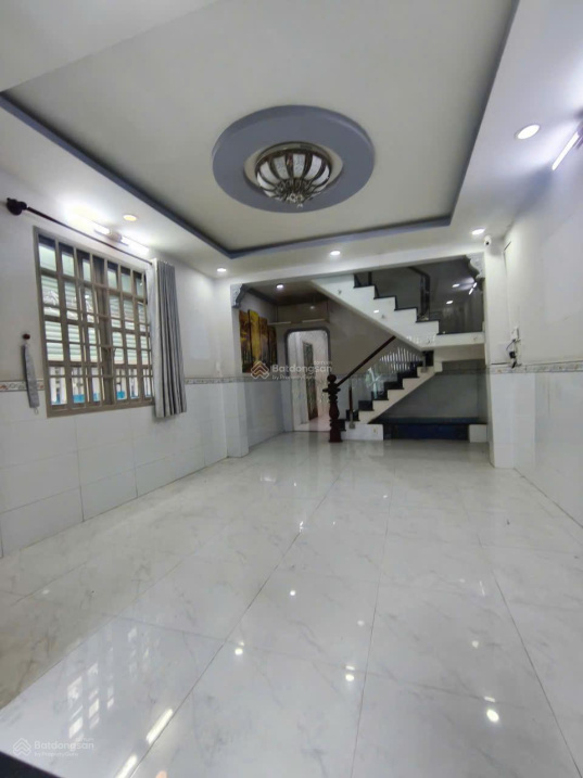 Khu VIP Q.1 mặt tiền Nguyễn Văn Cừ , Quận 1 120m ngang 5.2m, 4 tầng , nhình 42 tỷ 16017842