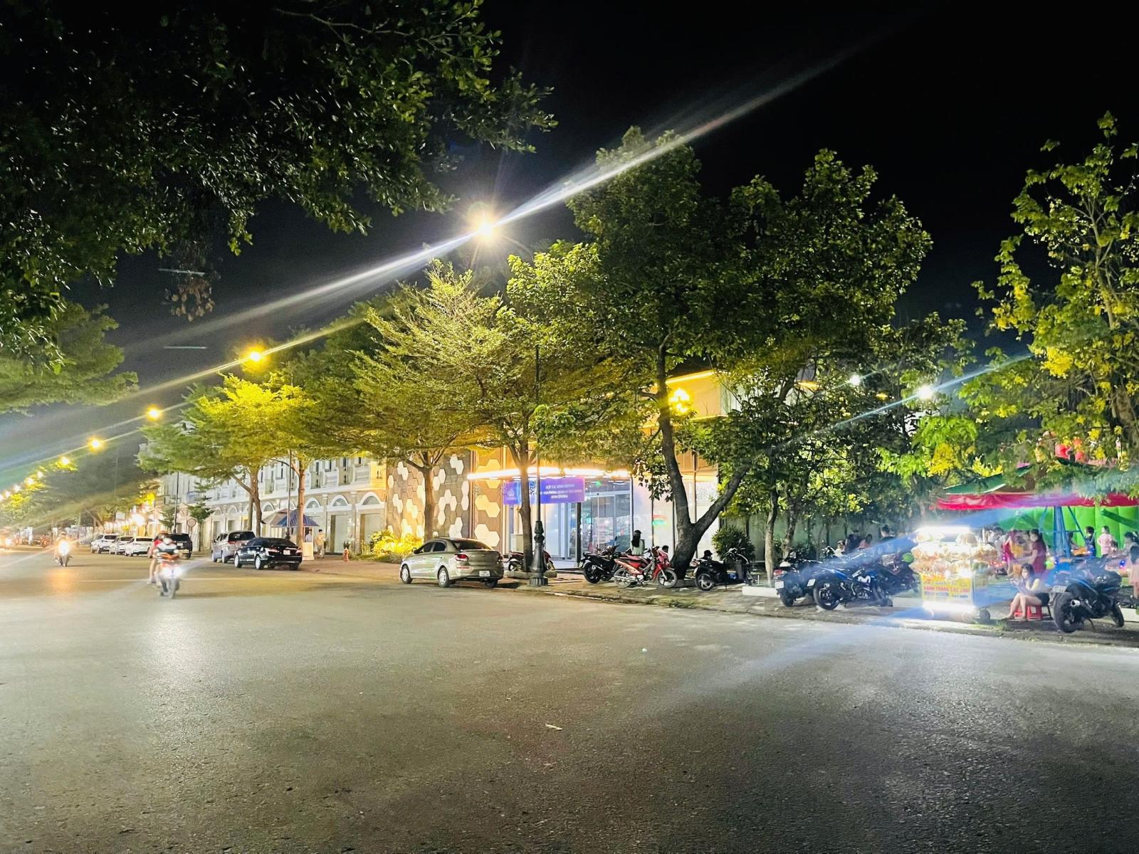 CHO THUÊ NHÀ VỪA Ở VỪA KINH DOANH – DĨ AN – 240M2 16017880
