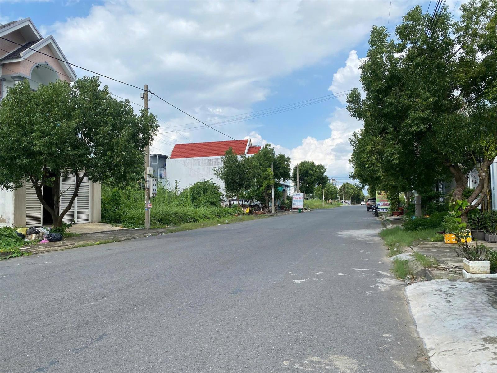 ĐẤT ĐẸP- GIÁ TỐT CHÍNH CHỦ BÁN NHANH LÔ ĐẤT ĐẦU TƯ LÀ SINH LỜI TẠI huyện Cần Giuộc tỉnh Long An 16017904