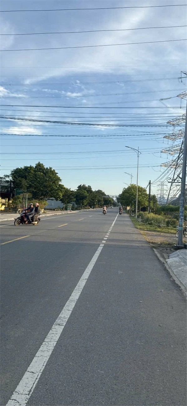ĐẤT CHÍNH CHỦ - MẶT ĐƯỜNG DU LỊCH CÚC PHƯƠNG - Xã Đồng Phong, Huyện Nho Quan, Ninh Bình 16017905
