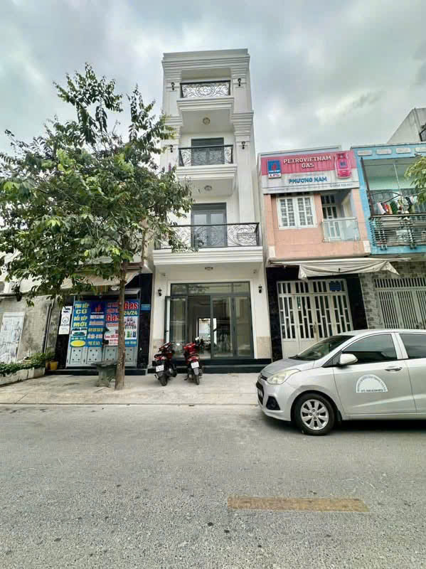 CHO THUÊ NHÀ MỚI 4 TẦNG (4.5x12) – 2MT HÀ CHƯƠNG, TRUNG MỸ TÂY, Q12 16017923