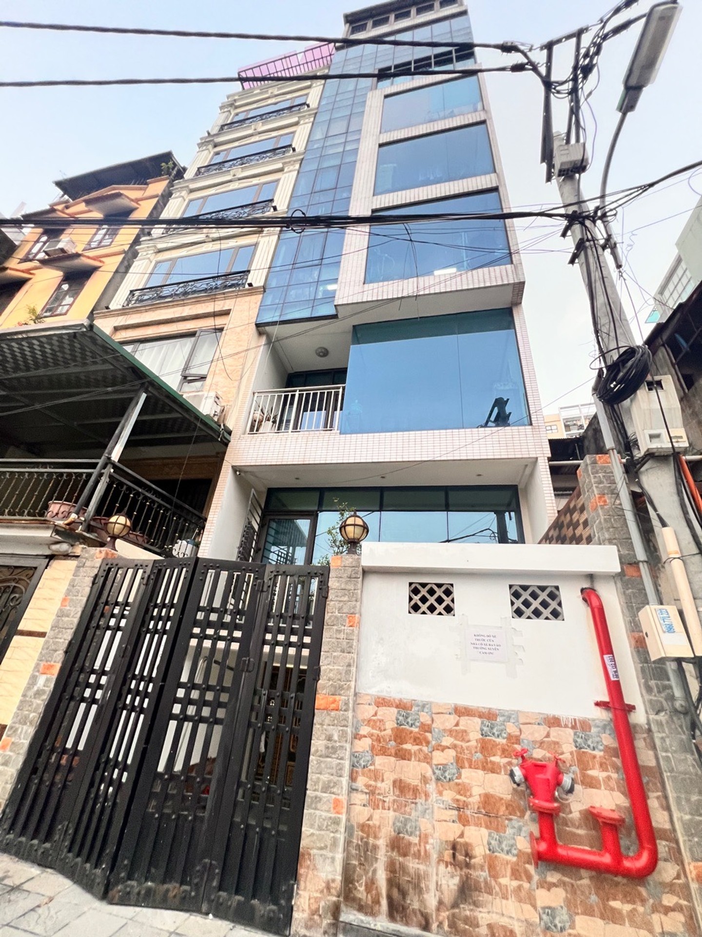 Mặt Phố vip Nguyễn Sơn Long Biên 76 tỷ 160m xây 6 tầng kinh doanh 16018007
