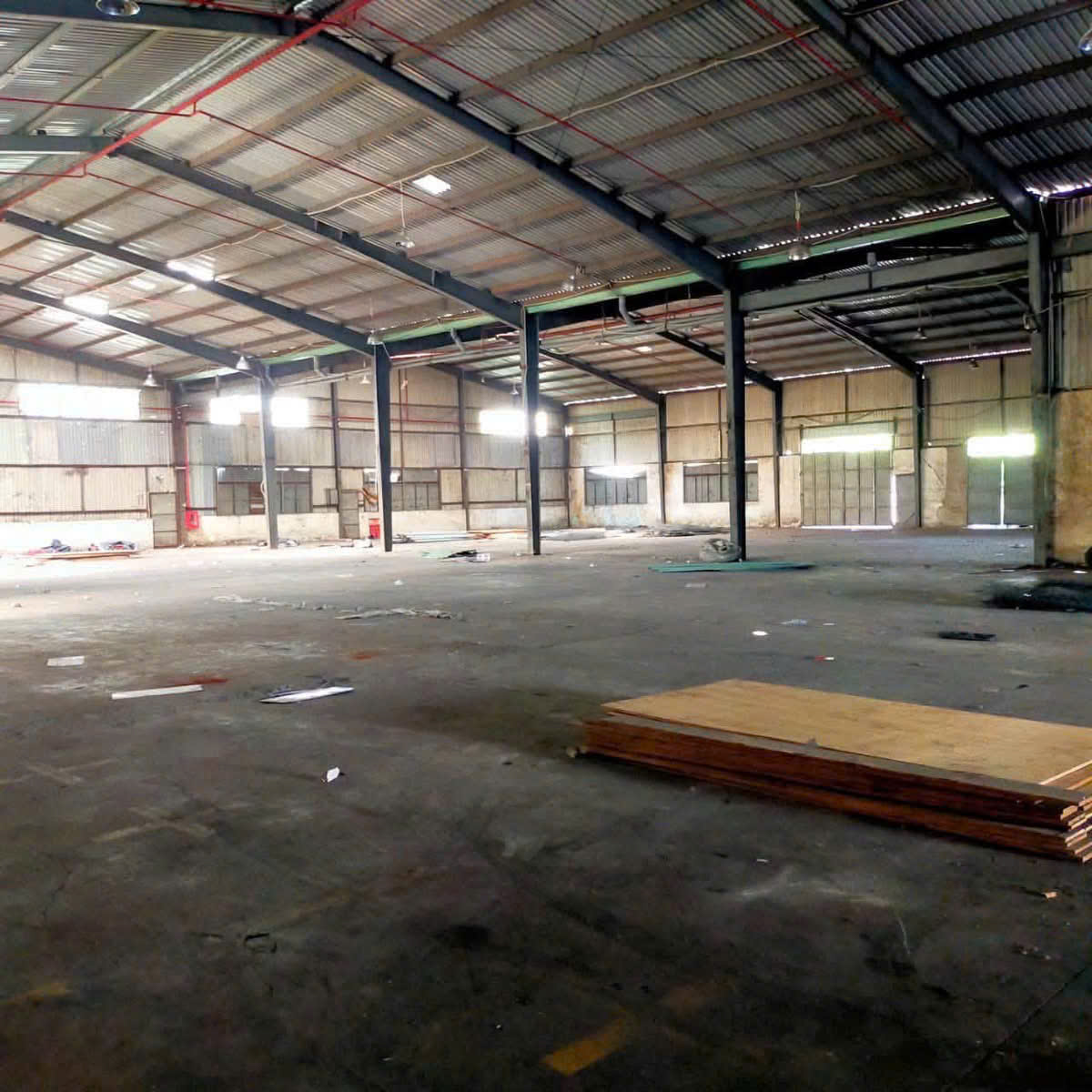 HÀNG HIẾM BÀ ĐIỂM – KHO 1.000M², GIÁ CHỈ 26TR/THÁNG! 16018024