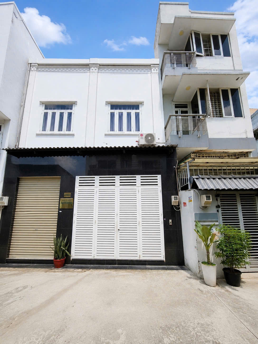 Bán nhà Quận 7 - Huỳnh Tấn Phát 110m2 2tầng 2PN Master - Ngang 7.3m, Xe hơi đỗ cửa, 7tỷ350 16018028
