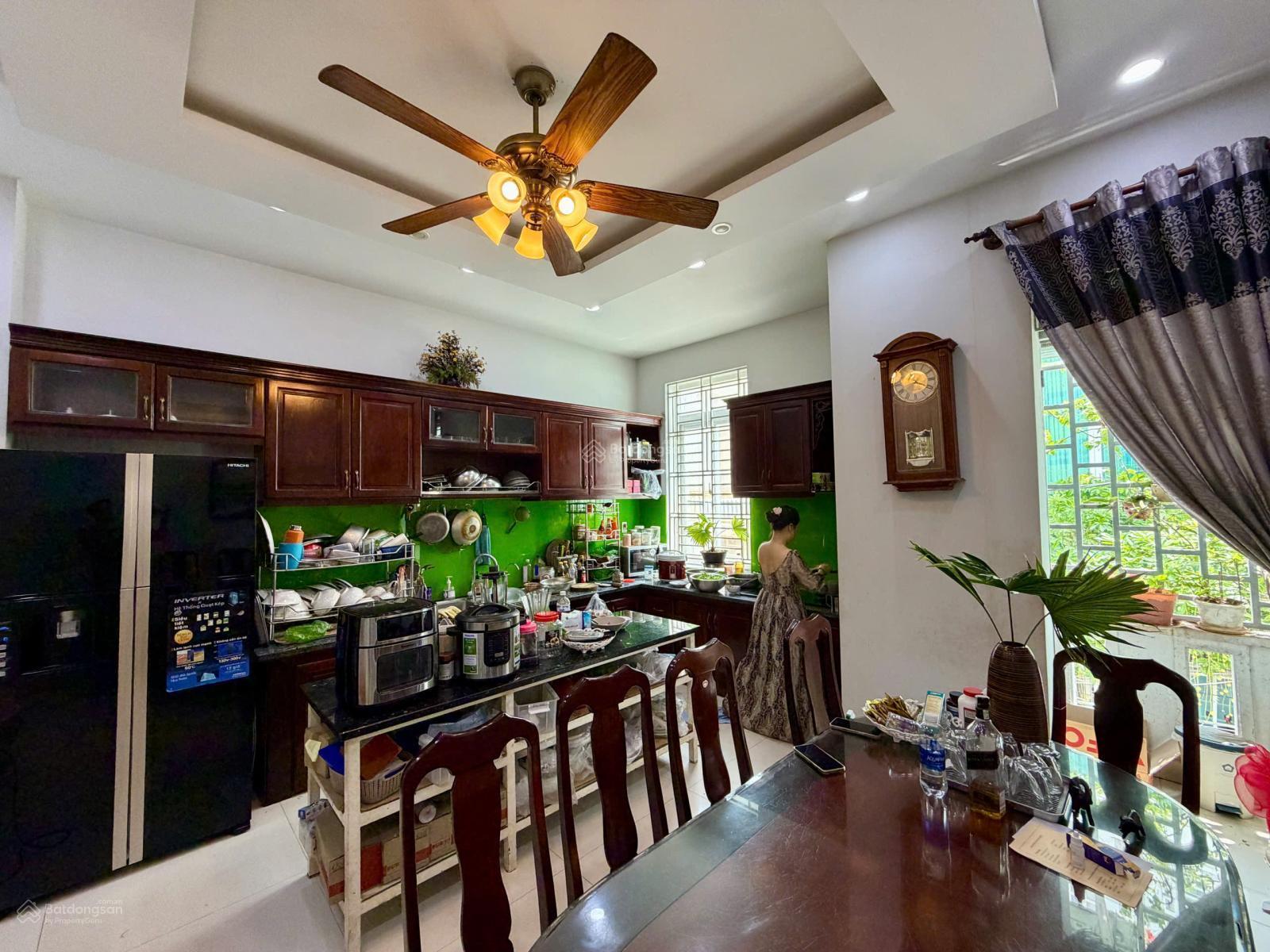 Bán nhà mặt tiền thống nhất mới khu đất vàng trung tâm vũng tàu 1 trệt 3 lầu-90,7m2 16018044