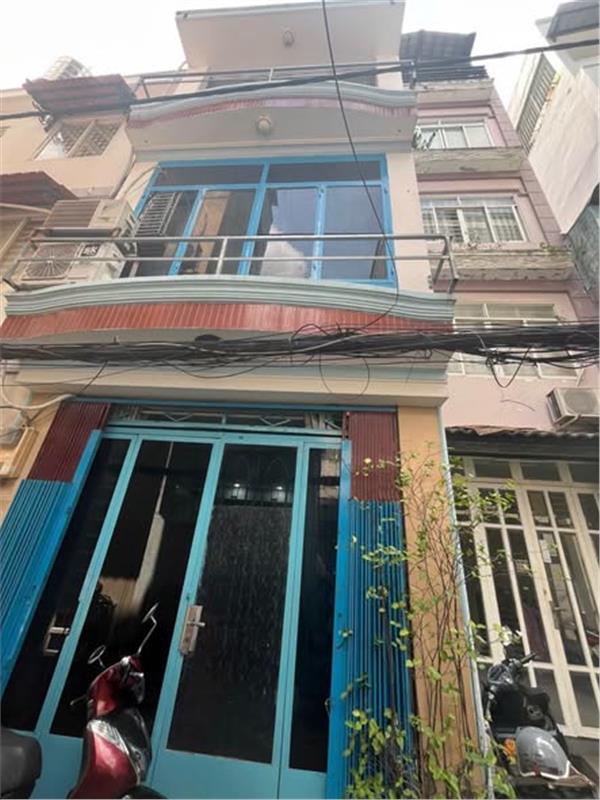 CỐNG QUỲNH – QUẬN 1 – NHÀ 3 TẦNG – 2 MẶT HẺM. 16018113