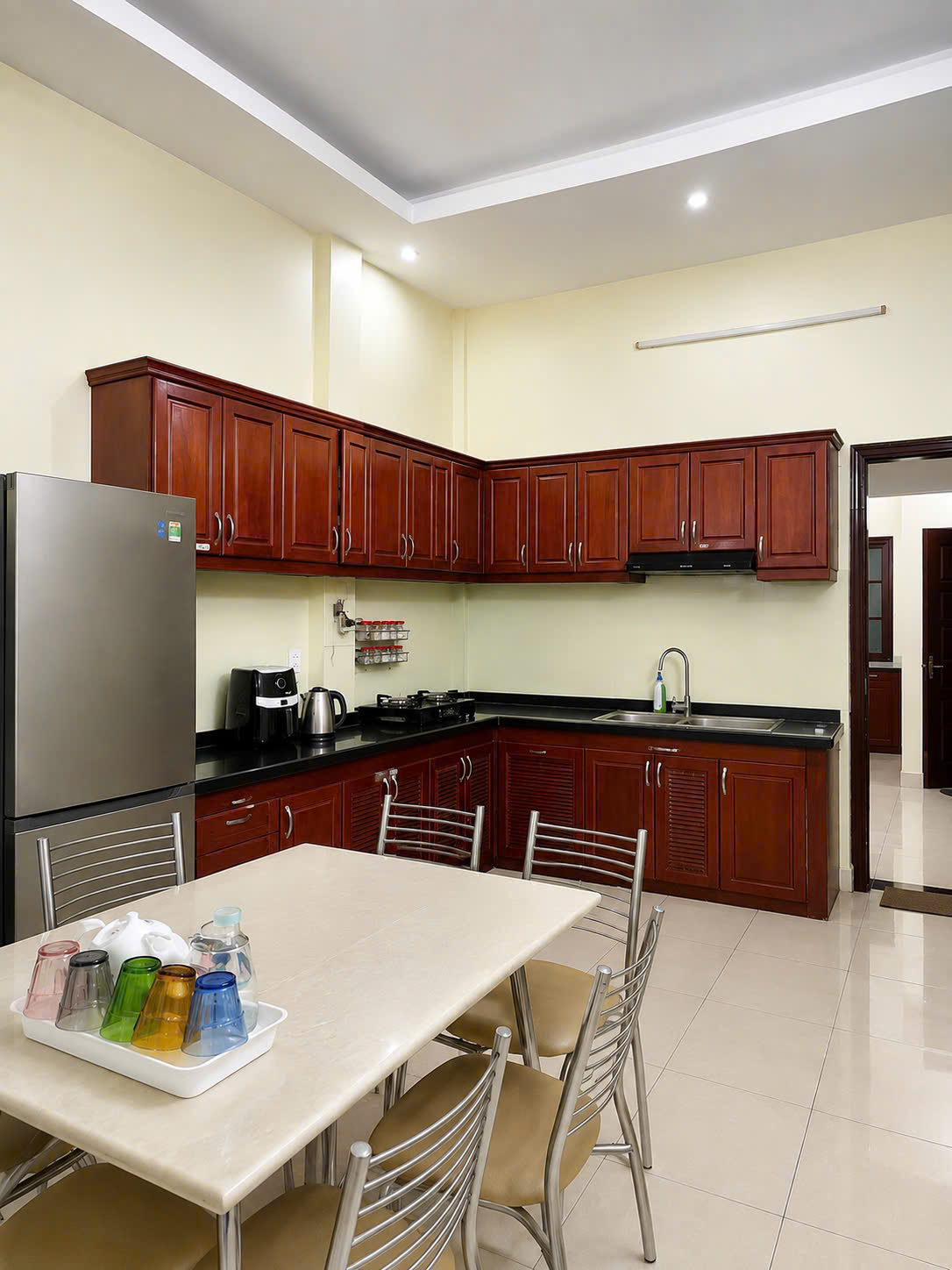 Bán Đất tặng Nhà Quận 7 - Trần Xuân Soạn 232m2 2tầng 7PN - Ngang 8.3m - Đường 8m - 27tỷ. 16018118