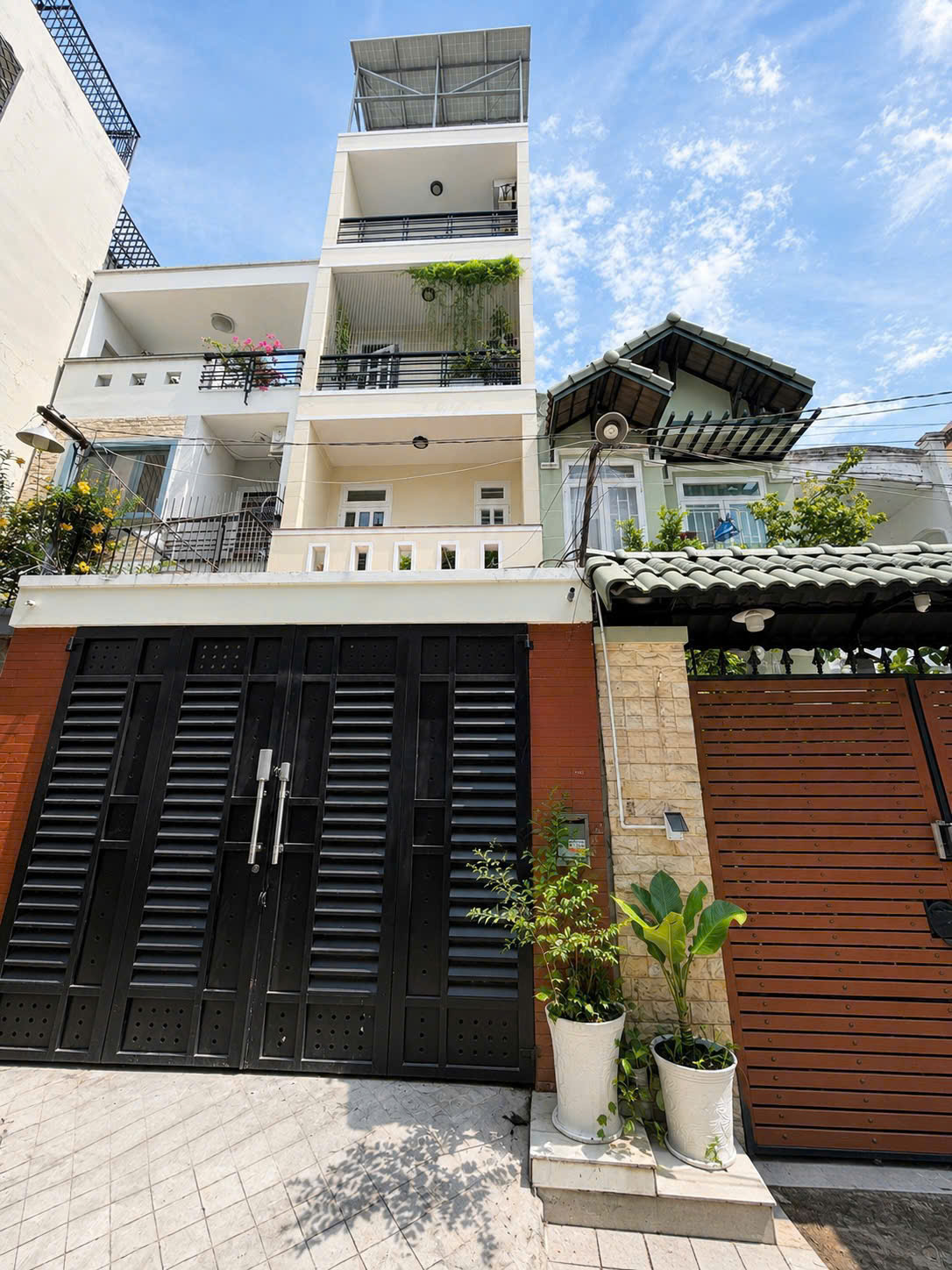 Nhà đẹp 3 Tảng - Lâm Văn Bền 110m2 4PN, Full nội thất đẹp - Hẻm xe hơi 7M - Mới ở ngay - Chỉ 9 Tỷ. 16018119