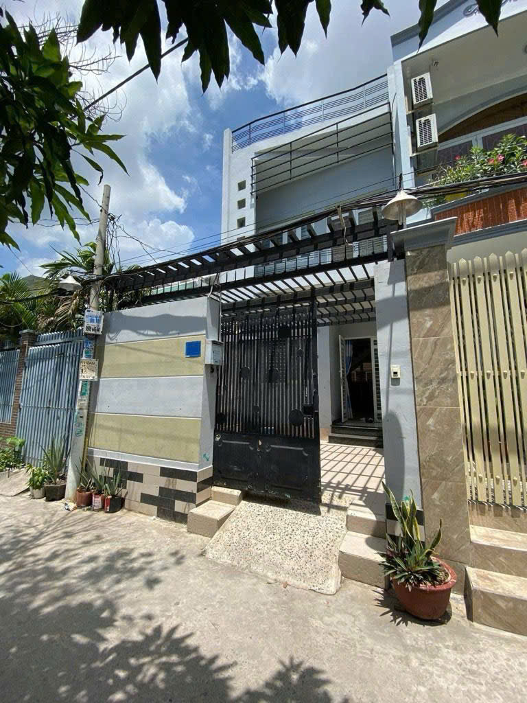 Bán Nhà Quận 7 - Huỳnh Tấn Phát 101m2 2tầng 3PN - Xây dựng được 4Tầng - 100m ra MT, 8tỷ500 16018122