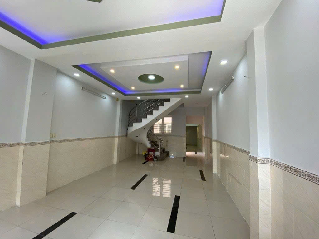 Bán Nhà Quận 7 - Huỳnh Tấn Phát 101m2 2tầng 3PN - Xây dựng được 4Tầng - 100m ra MT, 8tỷ500 16018122