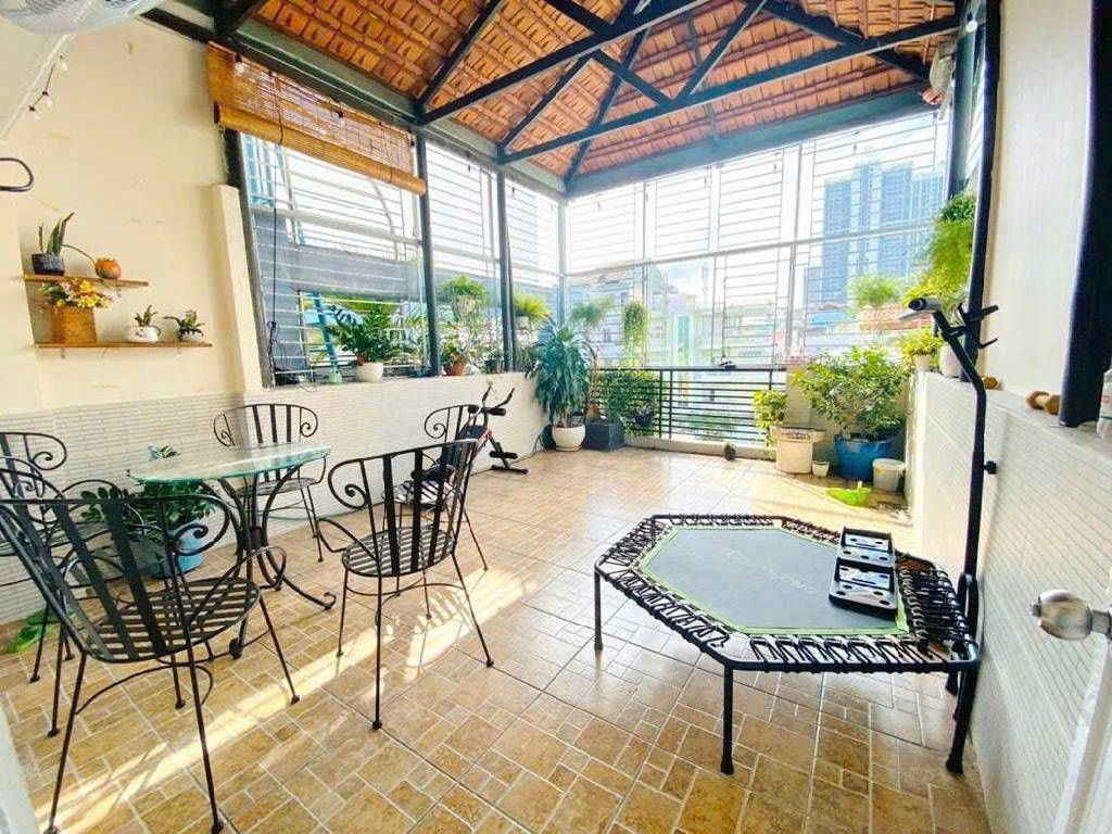 Bán nhà Quận 7 - cách Đại học Marketting 150m 4tầng 60m2 4PN - Full nội thất đẹp - 8tỷ100 16018123