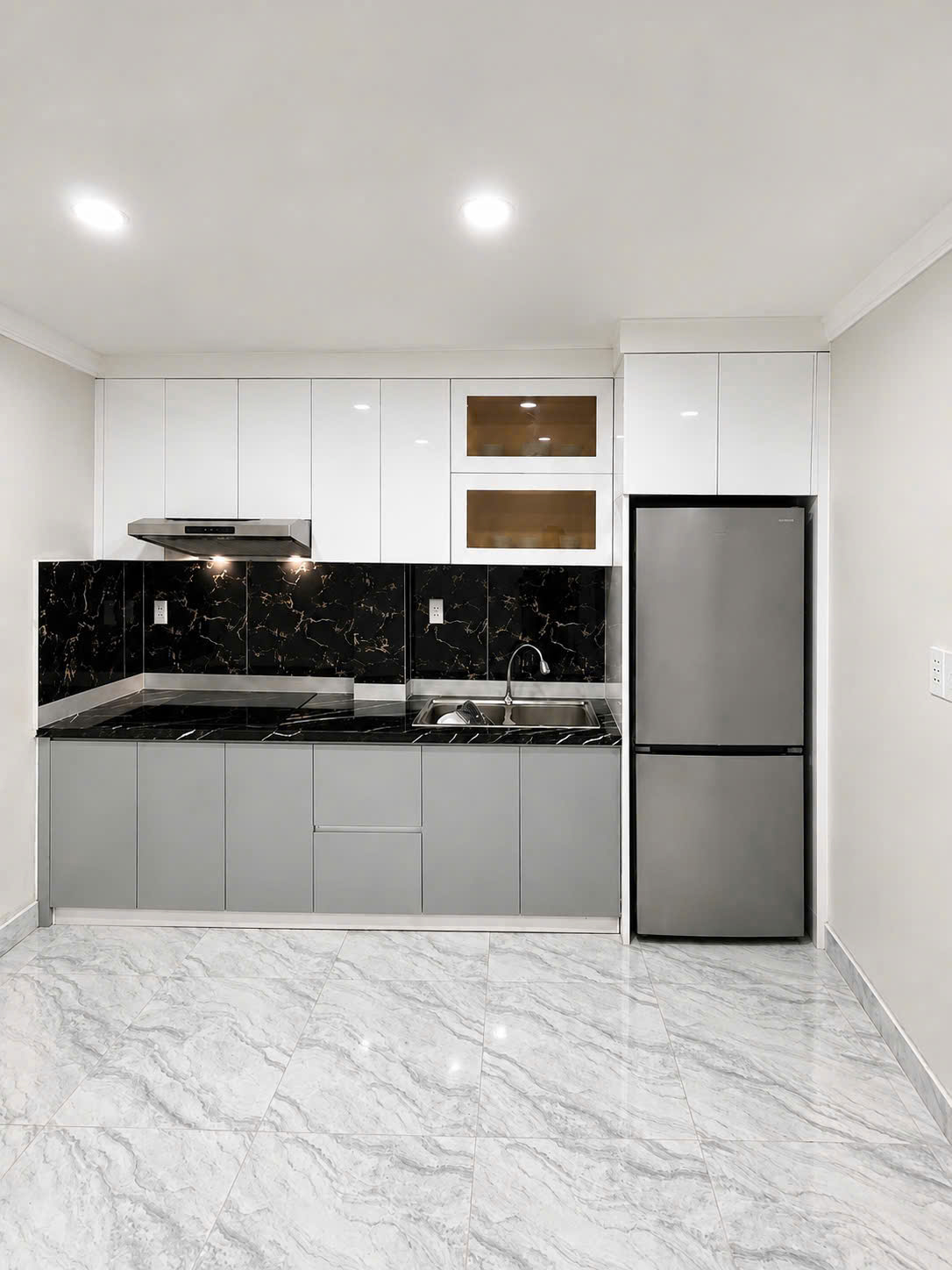 Bán nhà Quận 7 - Huỳnh Tấn Phát 79m2 2tầng 6PN - Full Nội Thất, 1 bước qua Quận 4 - 6tỷ250 16018156