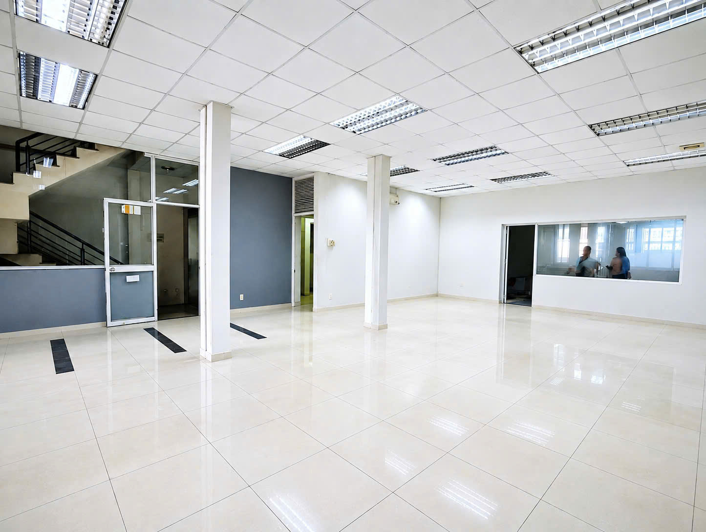 Mặt tiền kinh doanh - KDC Kim Sơn - 200m2 6tầng Thang Máy - Sẳn Dòng tiền 110tr - giá 53tỷ 16018159