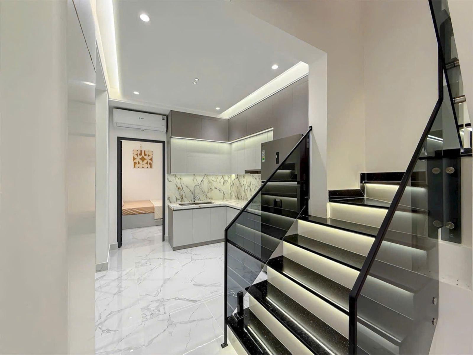 Bán nhà Quận 7 - Huỳnh Tấn Phát 49m2 3tầng 3PN - 1PN dưới trệt, Tặng Full nội thất, 5tỷ700 16018178