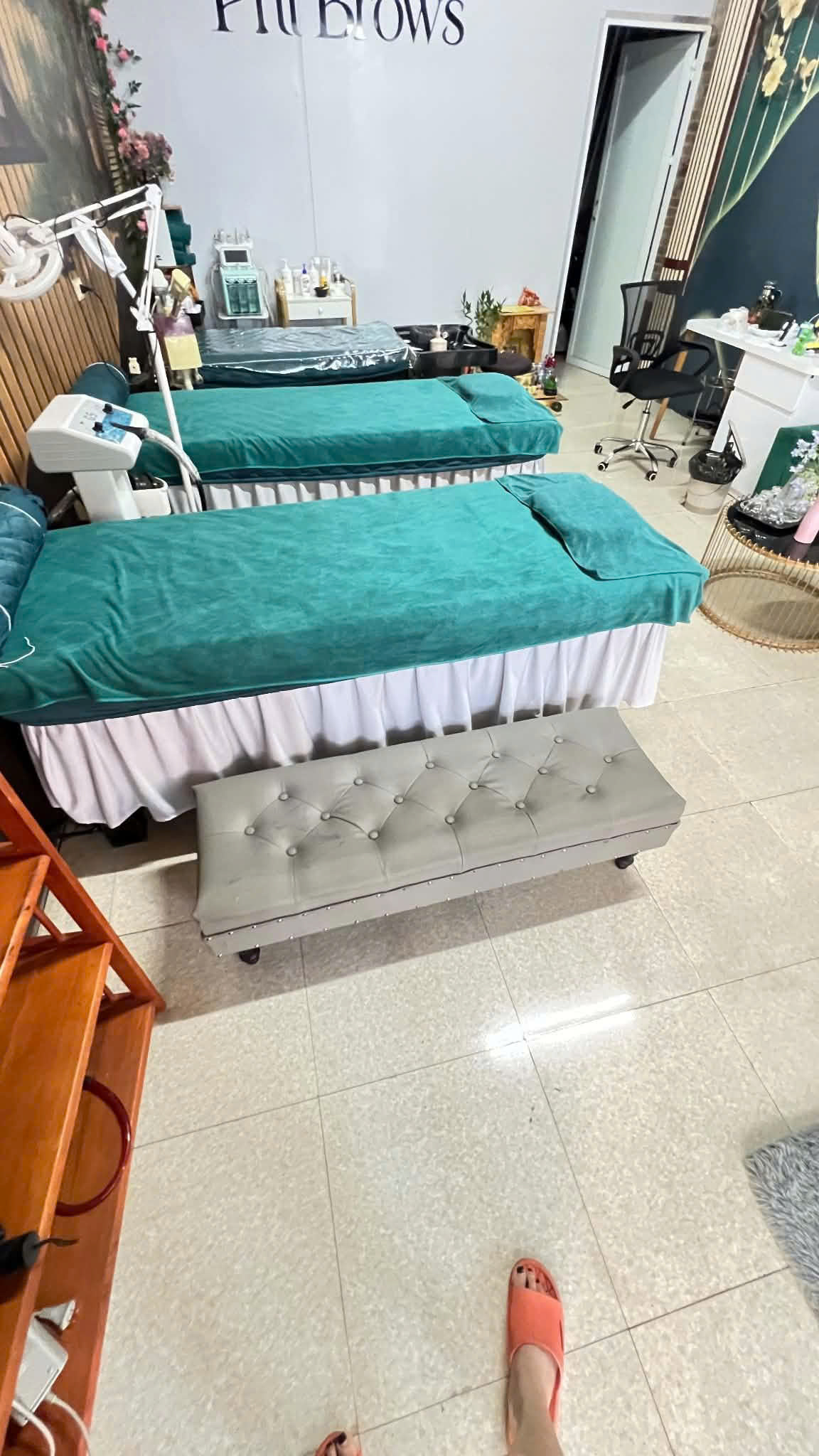 Góc sang nhượng gấp Do không có người làm suốt ngày đóng cửa e sang nhượng gấp tiệm 40tr Khu vực 16018188