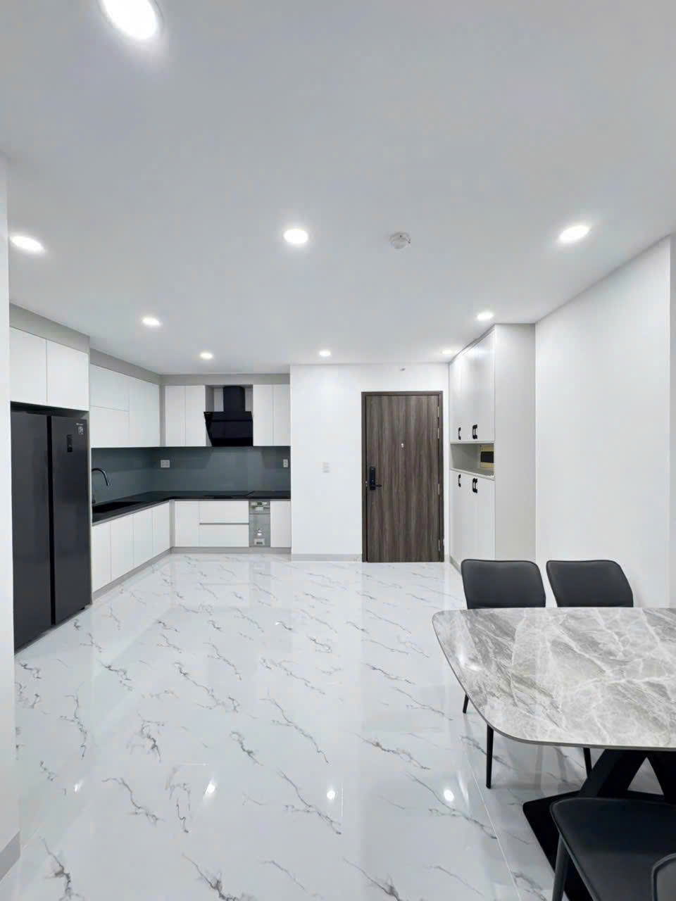 Lavida Plus Quận 7 Căn 2PN 80m2 Full Nội Thất View Hồ Bơi Sông Giá Chỉ 5,1 Tỷ, nhà đẹp, nhận ngay, lh 0938839926 Ms. Thúy 16018258