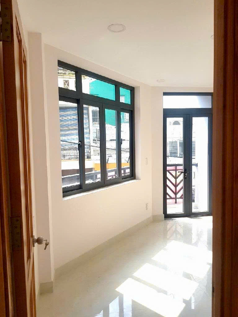 QUẬN 1: CHÍNH CHỦ 0938676685 BÁN CHDV 5 TẦNG GÓC 2 MẶT TIỀN TÔN THẤT TÙNG- DT 76M2 NGANG 4M*19M 16018257