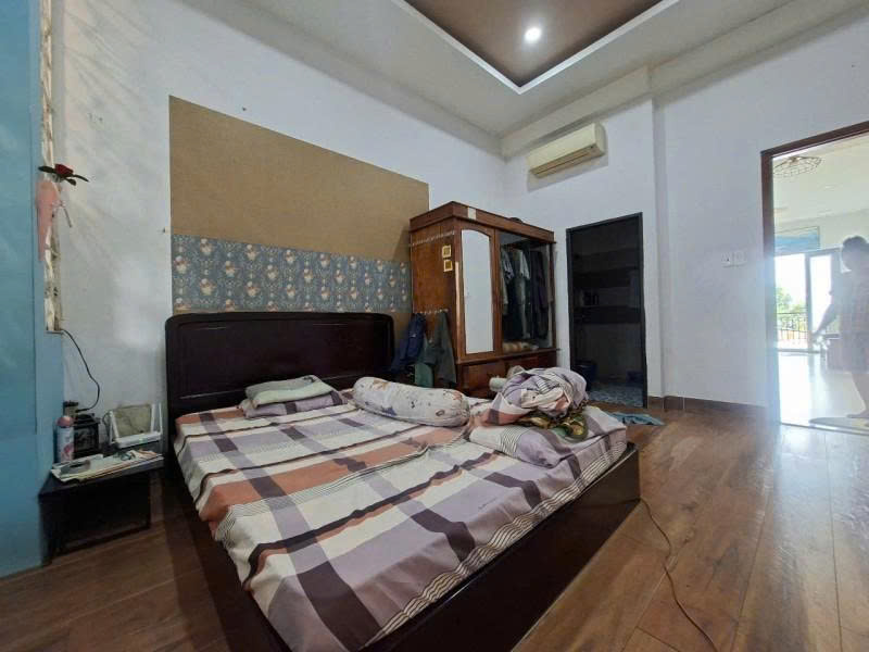 Bán nhà Mặt tiền Nguyễn Văn Công - gần Chợ Tân SƠn Nhất, 9,3x40m, 2 Tầng, 1 chủ, 45 Tỷ 16018285