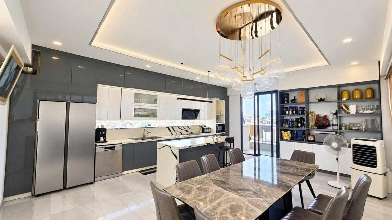 Bán nhà HXH 7m Lê Quang Định - 400m ra Phạm Văn Đồng, 5,5x22m, 6 Tầng -8PN, 19,3 Tỷ. 16018315