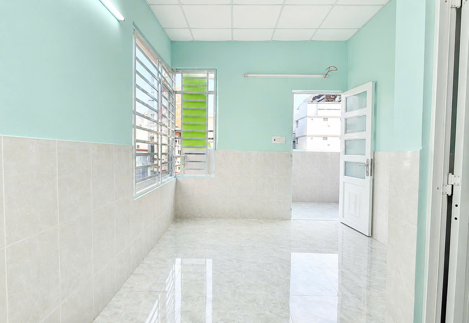 Trần Xuân Soạn - CHDV 4tầng - 253m2, Nở hậu 8.9m - 35PN - Dòng tiền 140tr/tháng - 27tỷ900 16018352