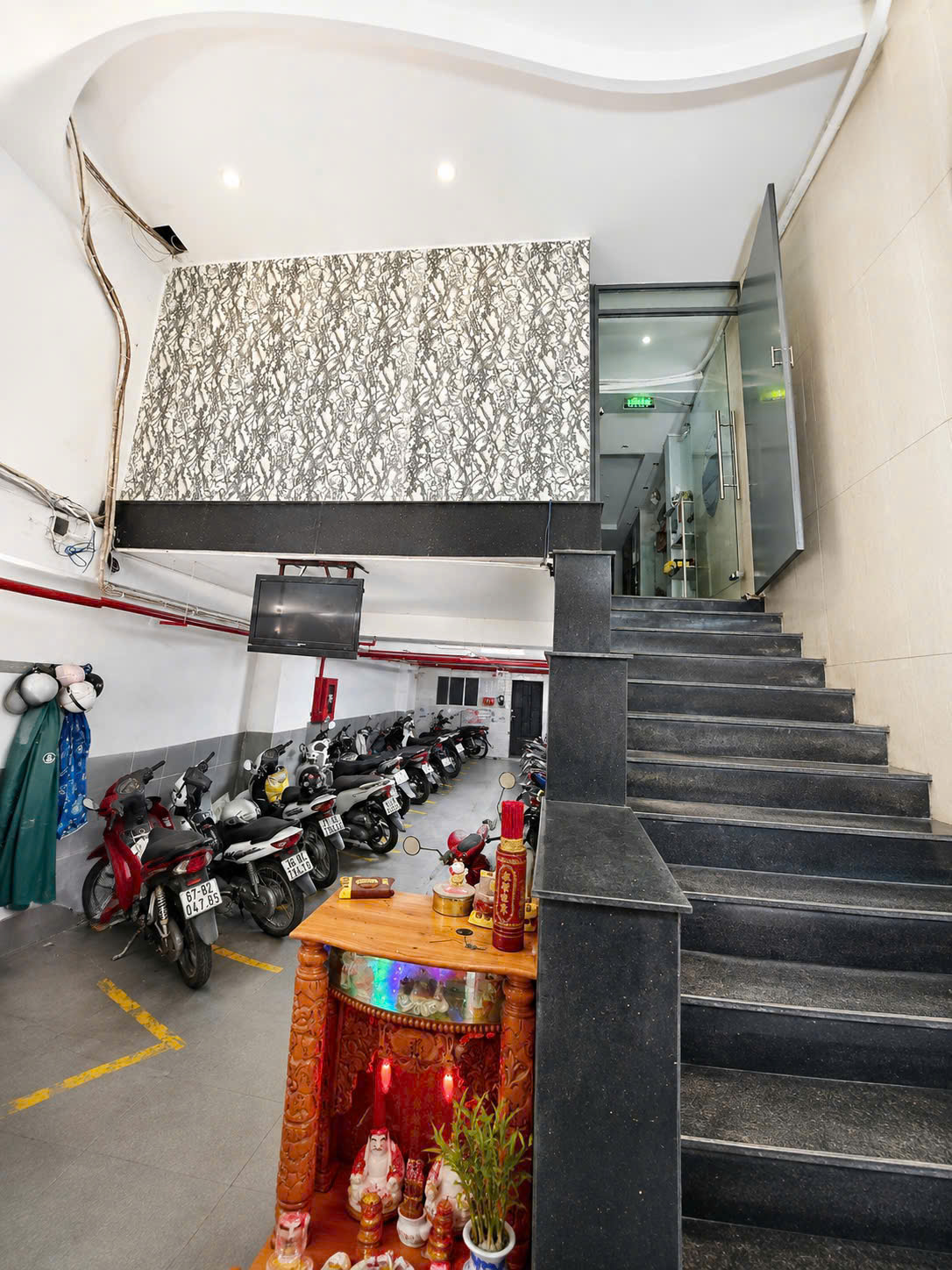 Mặt tiền Đường Đôi - P.Tân Hưng 130m2 5tầng , Nở hậu 8.1m - Dòng tiền 1.2tỷ/năm, 34.5tỷ 16018359