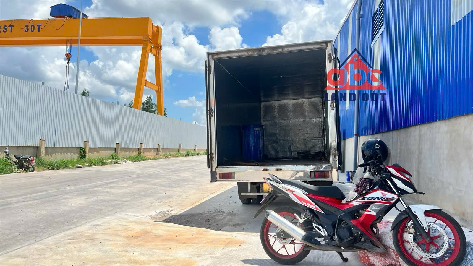 XT136 cho thuê xưởng ưu tiên nhiều ngành nghề, khung thép kiên cố. trống xưởng giao liền 16018423