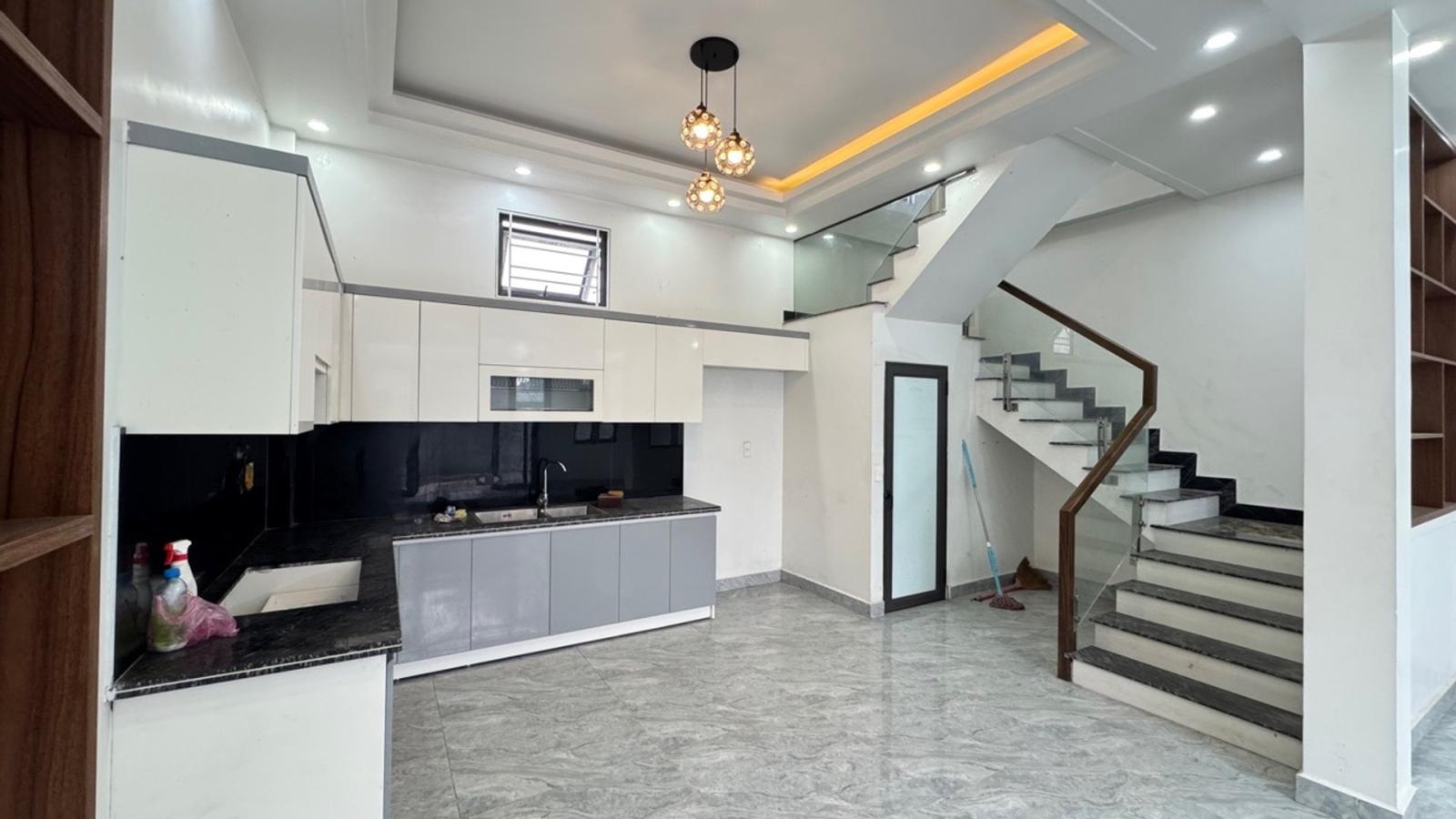 3 TẦNG-NGÕ ÔTÔ ĐỖ CỬA-3 NGỦ KHÉP KÍN - 2,35đ 16018468