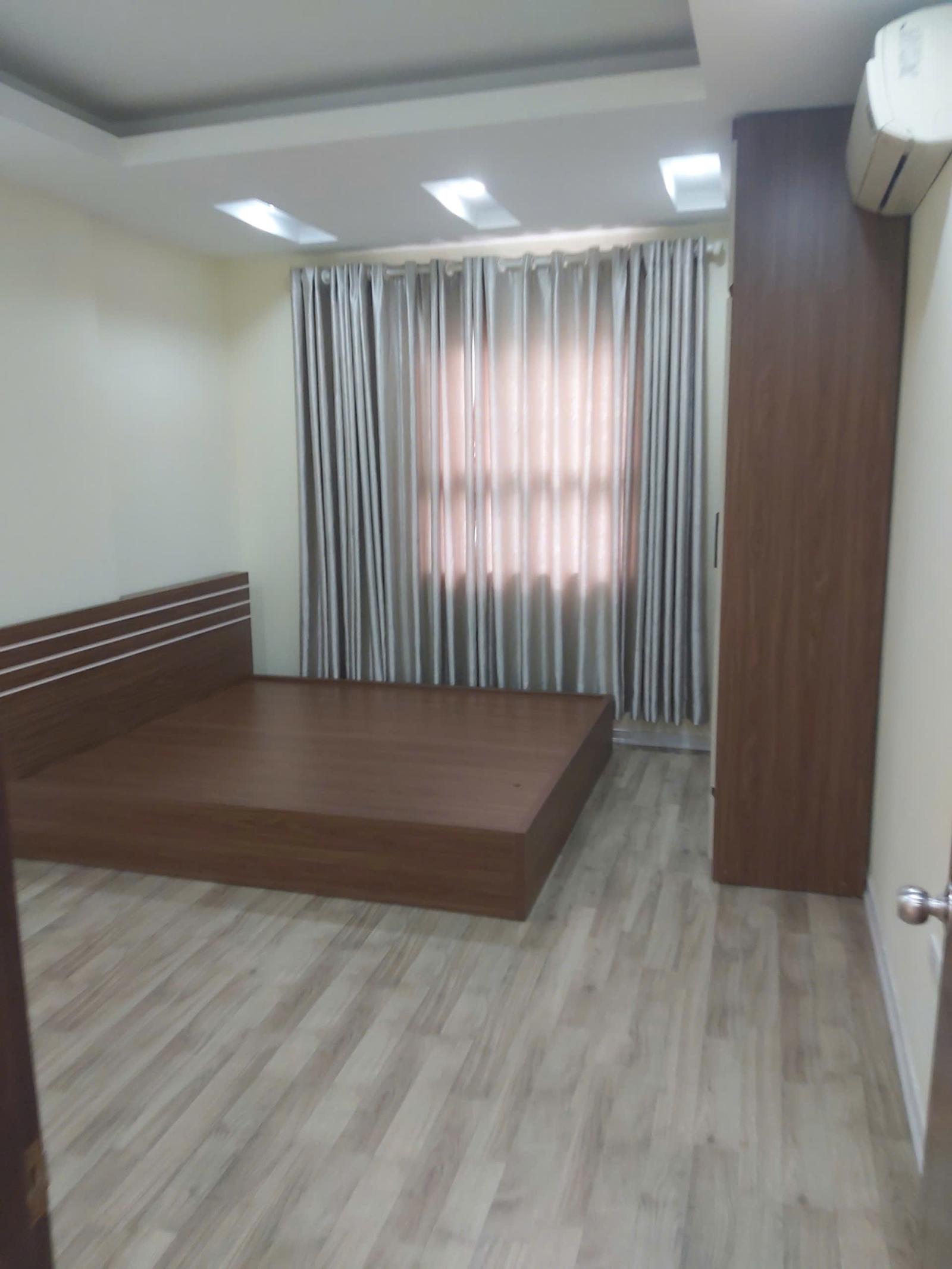 Bán nhà phố Gia Thượng, Ngọc Thụy- Oto tải- dân xây-40m 5 tầng hơn 7 tỷ(TL) 16018473
