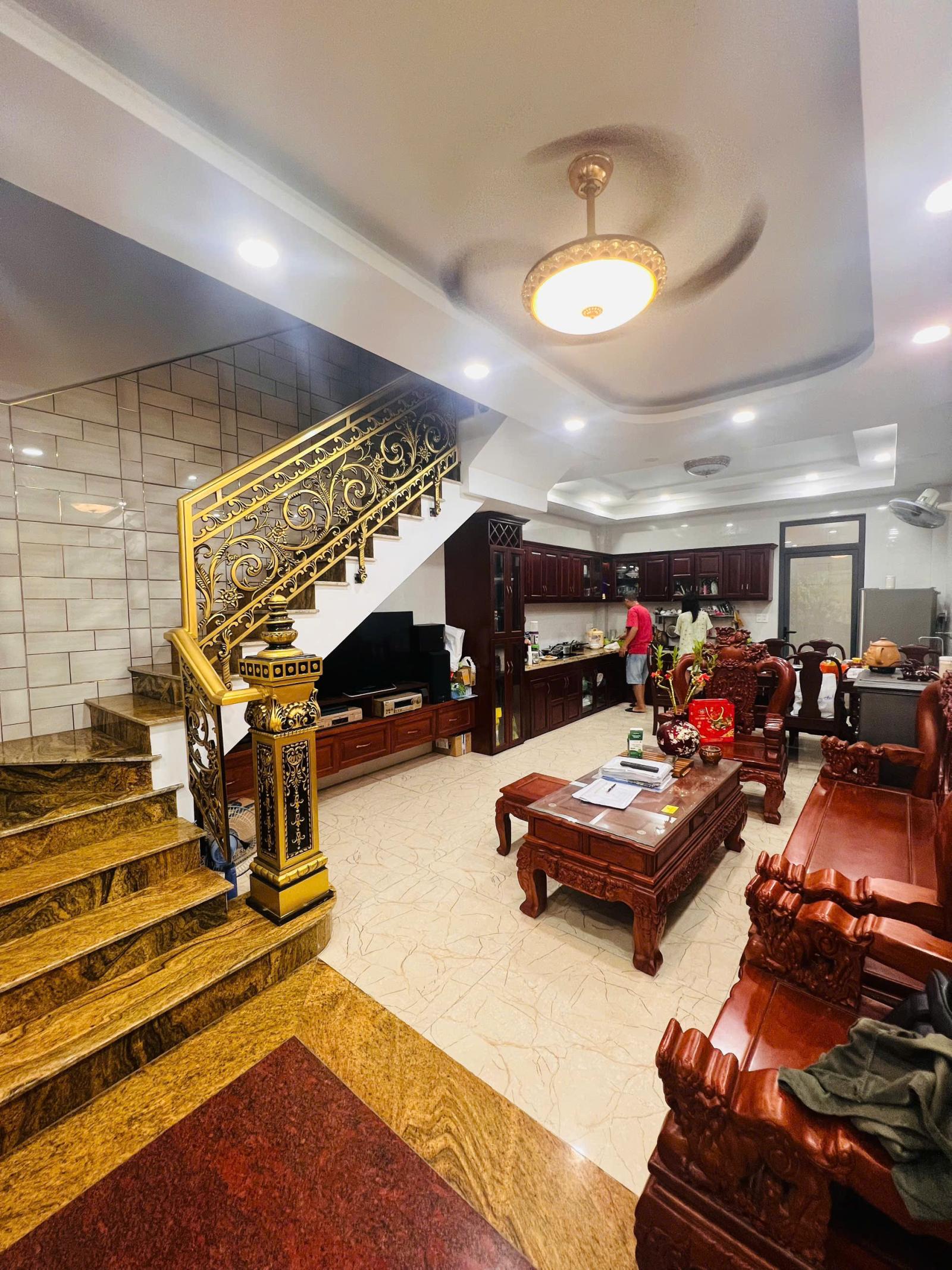 ⛳️ BÁN NHÀ MẶT TIỀN KHU TÊN LỬA .....( 67m2 - 4 tầng ) tặng full nội thất tiền tỷ . Giá chào 10.8 tỷ 16018478