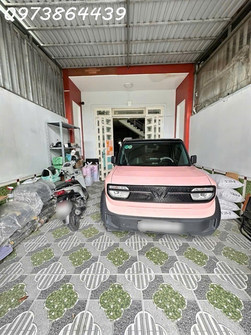 NHÀ 3 TÂNG - DIỆN TÍCH  KHỦNG 117M² – XE TẢI ĐẬU CỬA THÔNG  – 1 XẸT NGẮN  LÊ VĂN KHƯƠNG – CHỈ 9,3 16018488