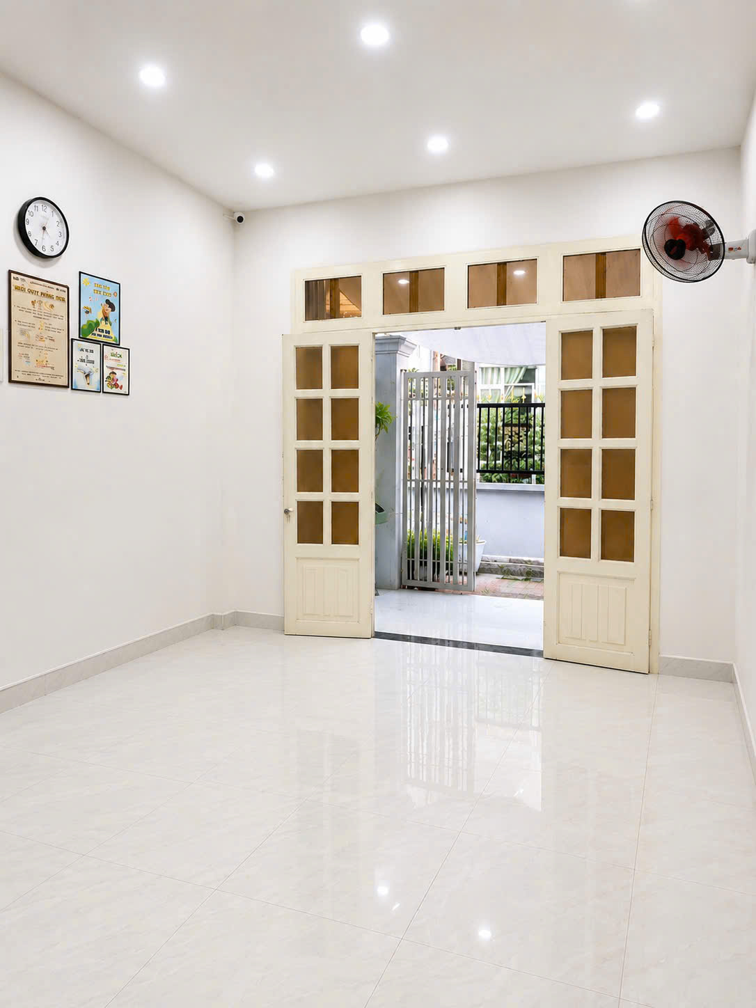 Tân Mỹ - ngay ĐH Marketing - 2 Tầng mới 64m2 - Hẻm 4M thông - Thu nhập 9tr - 7 tỷ 600 16018500