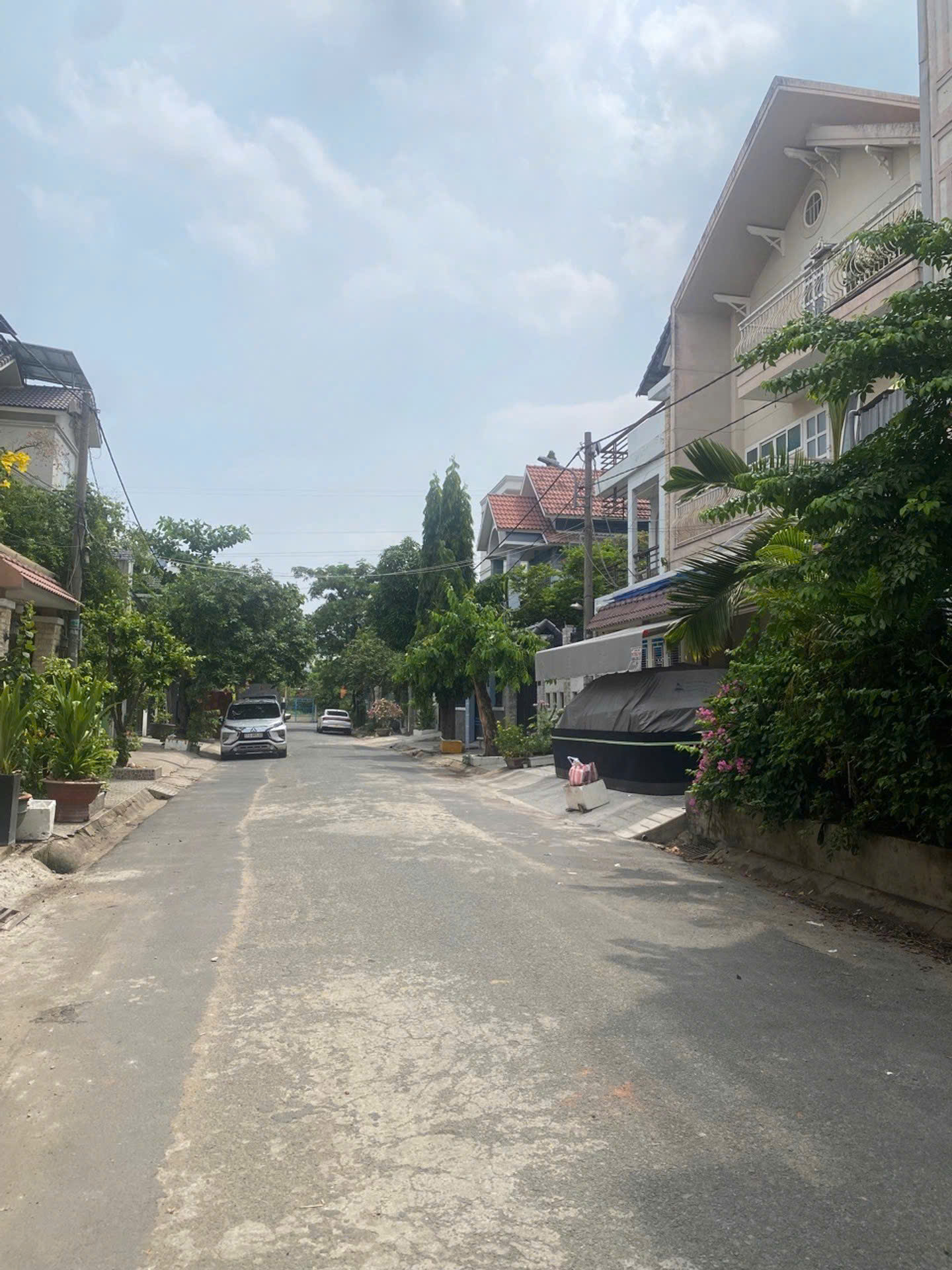 Biệt Thự - KDC Bộ Công An - 3 Tầng 171m2, Ngang 9m - Tặng Nội thất Cao Cấp, chỉ 16.X tỷ 16018504