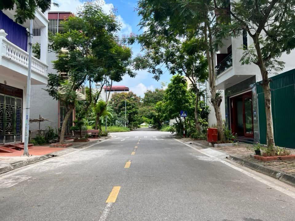 Bán đất mặt đường Trần Huy Liệu, ph Tứ Minh, TP HD, 80m2, mt 5m, đường 13.5m, 3.x tỷ 16018605