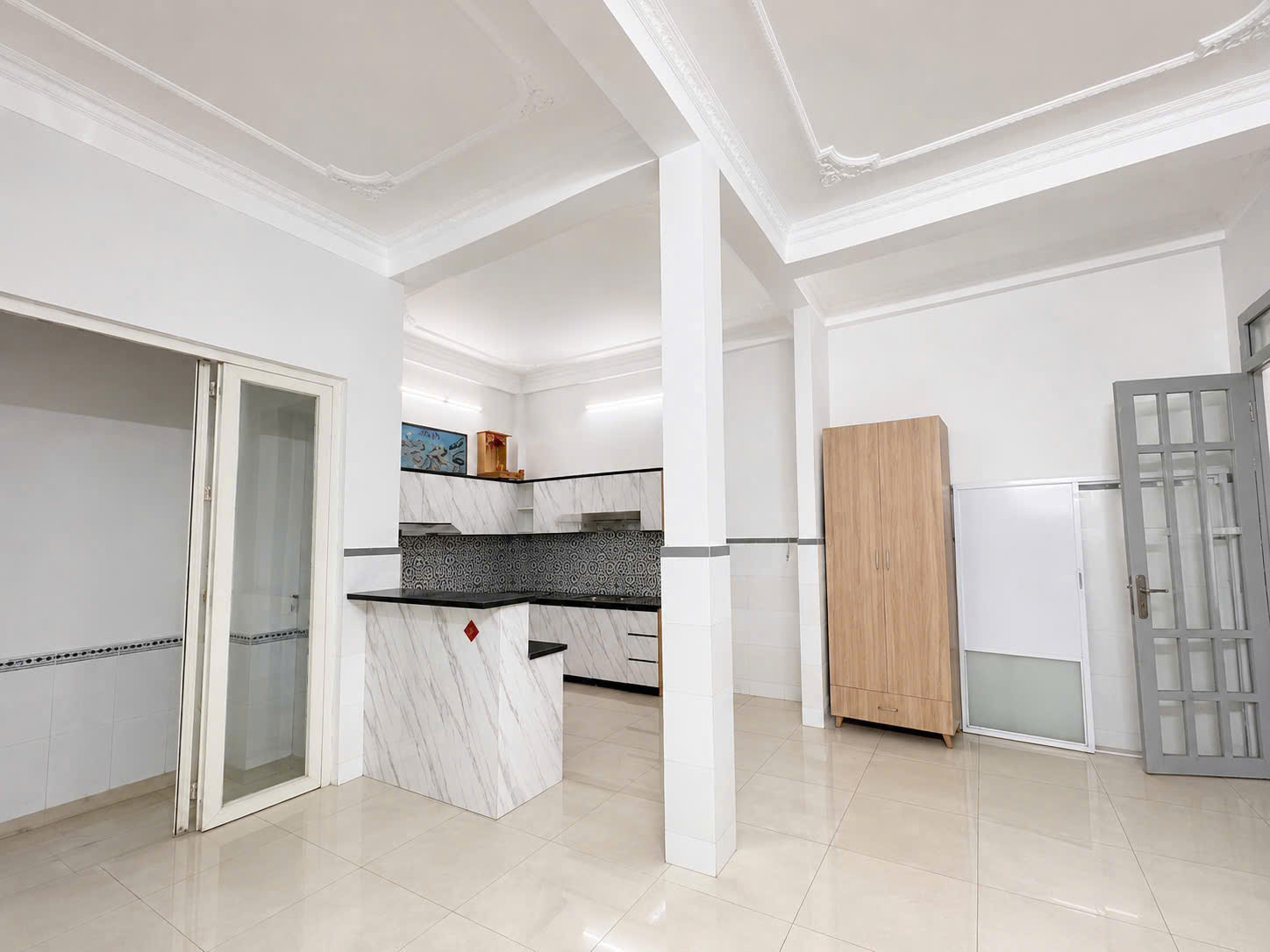 Bán nhà mặt tiền đường 16m phường Tân Quy, 5x20m nở hậu 6.8m, 3 tầng, 4PN, giá 21 tỷ TL 16018621