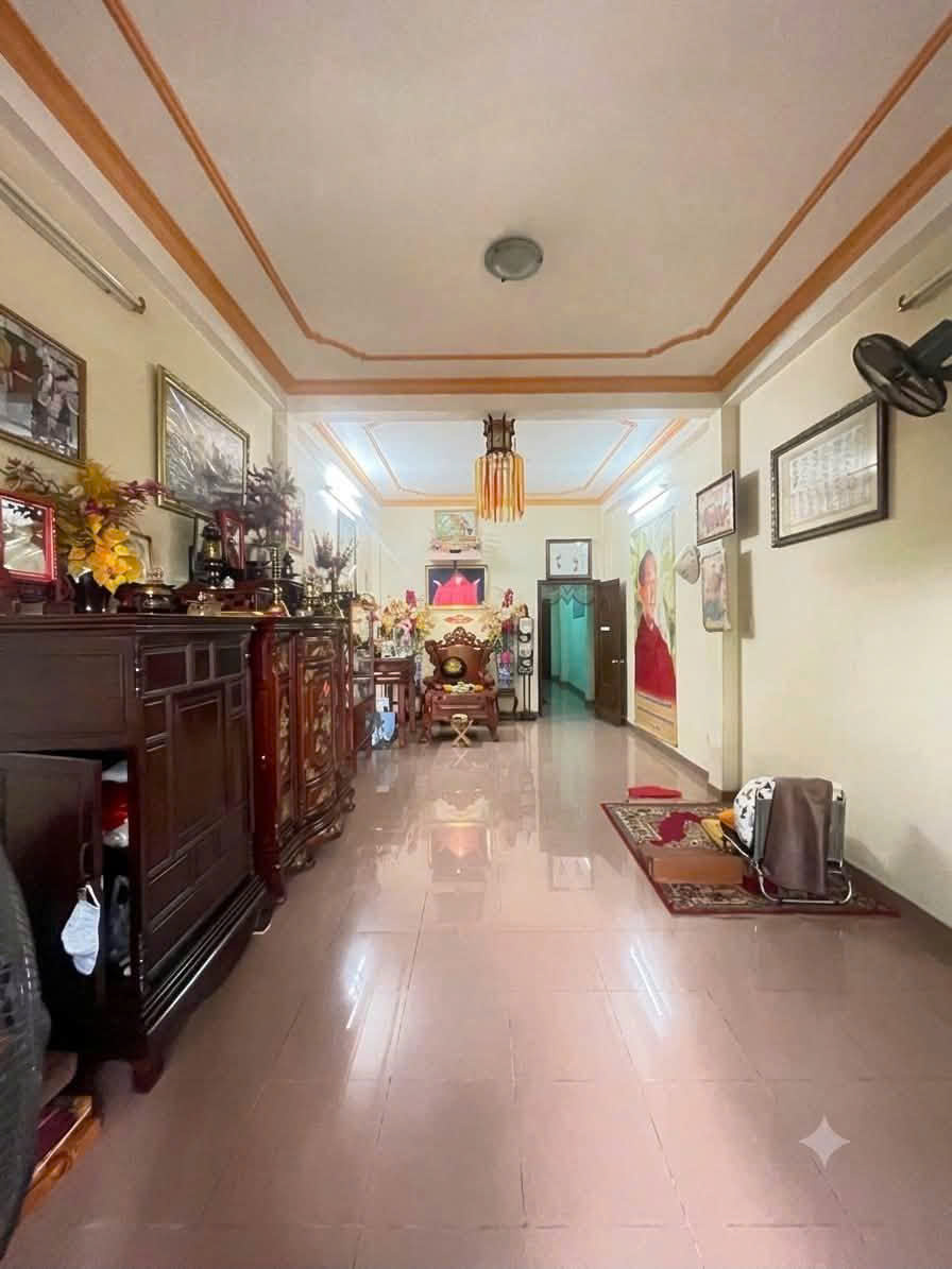 Bán nhà Măt tiền Đinh Bộ Lĩnh - gần Nguyễn Xí, 4x20m, 5 Tầng - 7PN, 1 chủ, Sổ A4, 17,5 Tỷ 16018622
