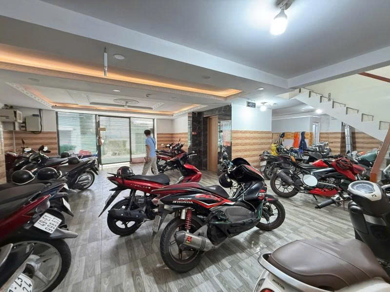 Bán Nhà Hẻm 6m Dương Quảng Hàm, 6,5x10m, Nở hậu 12m, 5 Tầng, HĐT 100tr, 17,8 Tỷ. 16018625