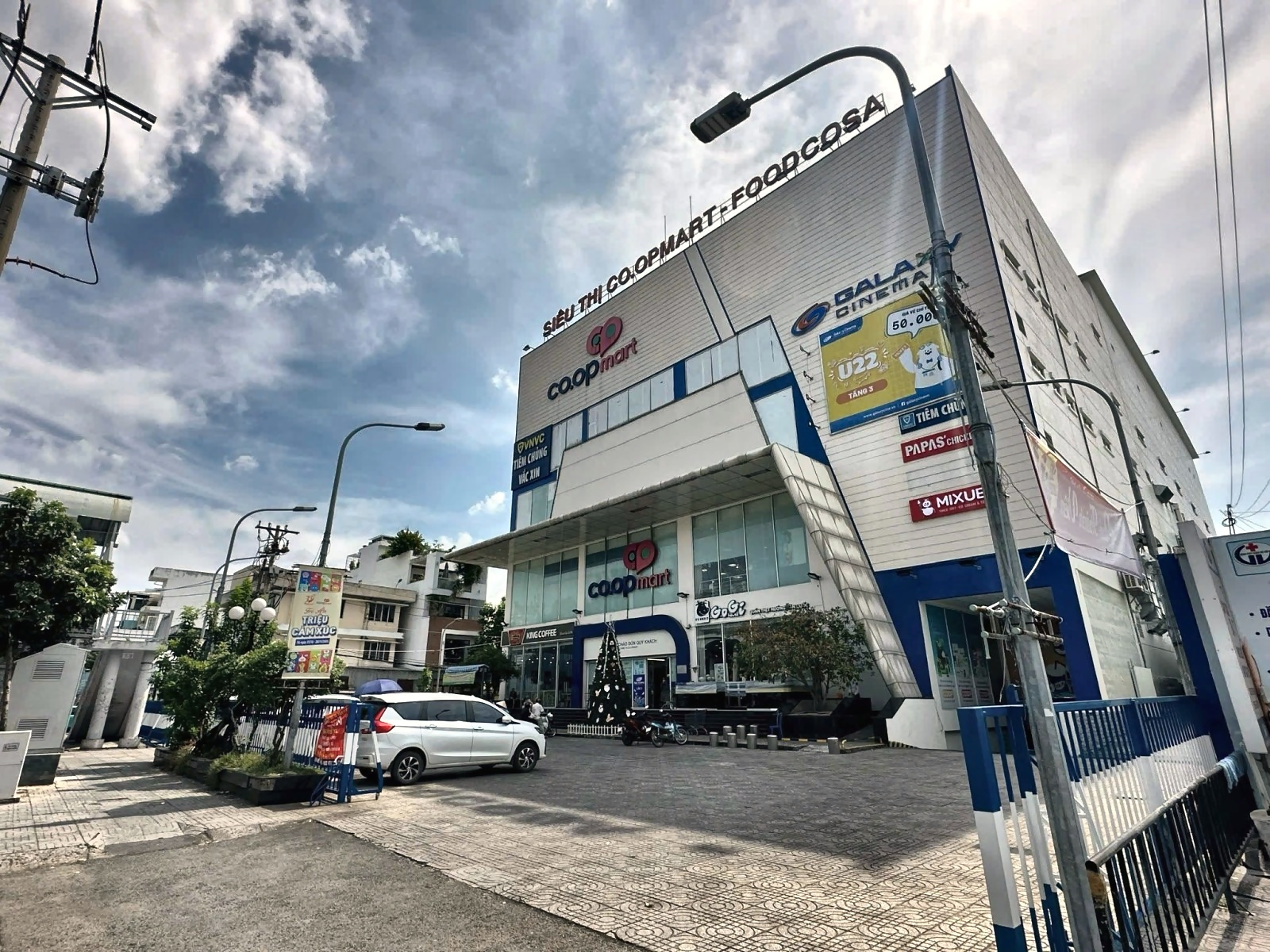 Gần Chợ Hạng Thông Tây - Ngang 6.6M - 93M² - 3 Tầng - Quang Trung 16018630