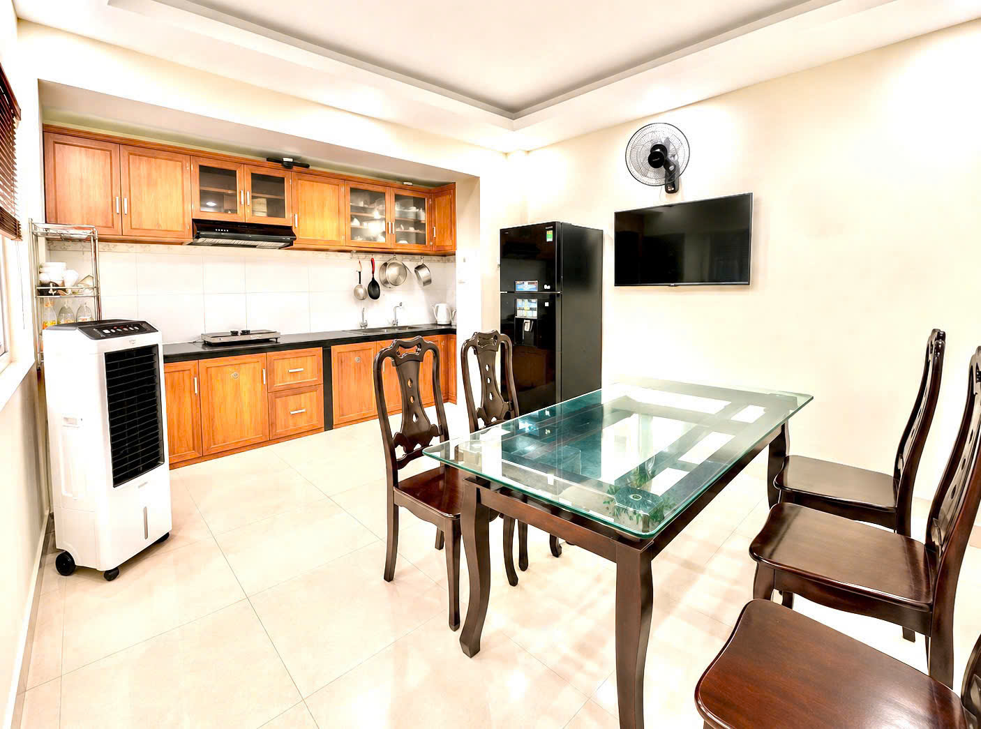 Bán Nhà Quận 7_Nguyễn Văn Quỳ 135m2 + 4Tầng,6PN,Ngang 5M,Đường nhựa 8m,nhỉnh 14tỷ 16018649