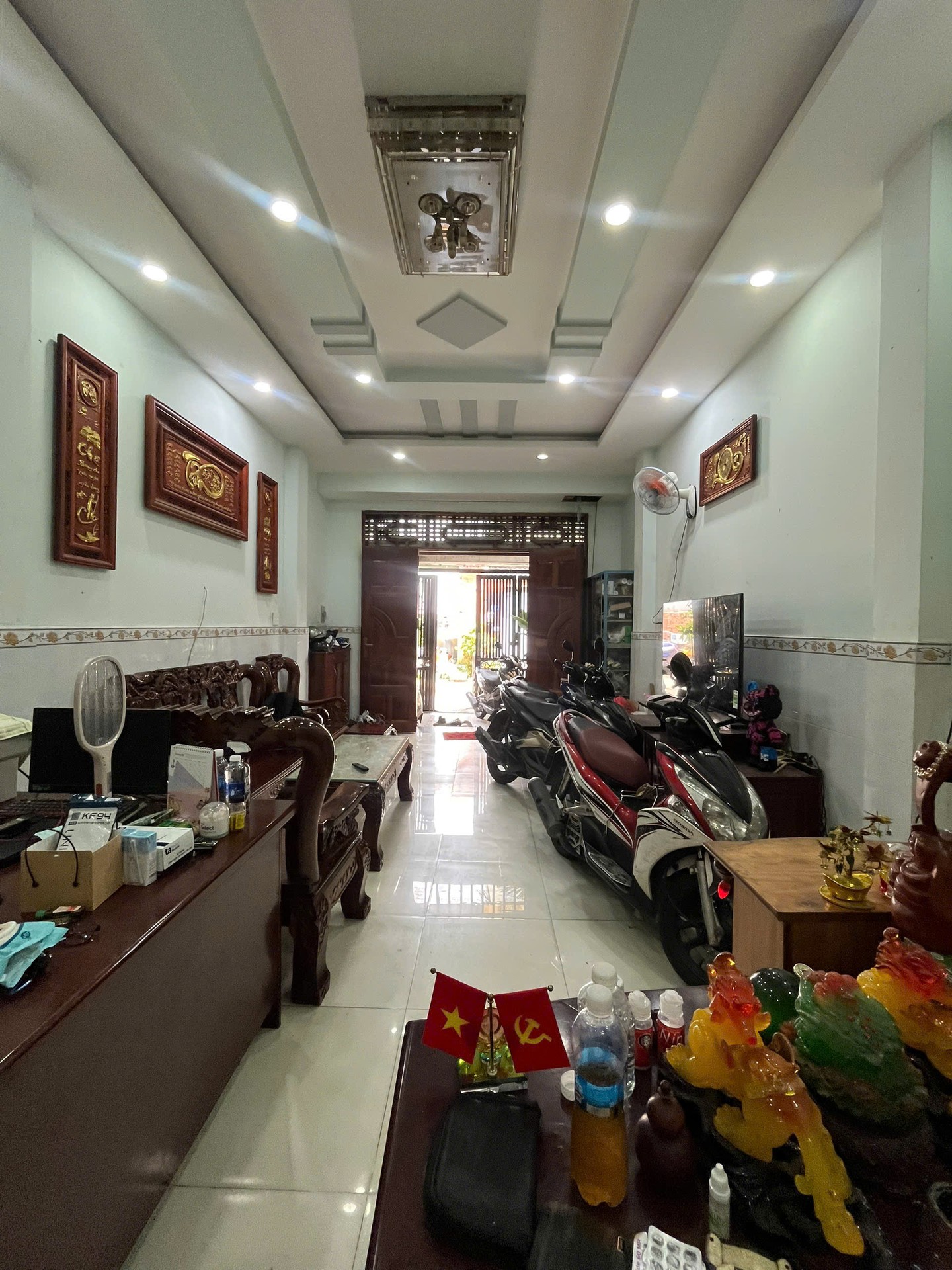 Bán nhà Phan Văn Hớn q12 [ 10x18 ] 4 tầng xe tải chỉ 7 tỷ 900 16018650